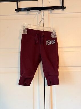 Gap Joggers